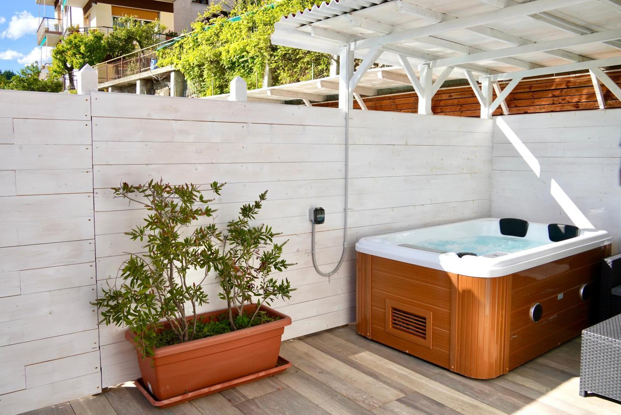 Отель Starsbox Jacuzzi Privata E Piscina Vista Mare Челле-Лигуре Экстерьер фото